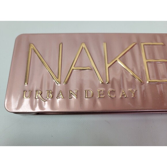 NWOB Urban Decay Naked 3 Eyeshadow Palette 12x1.3g - Picture 3 of 10